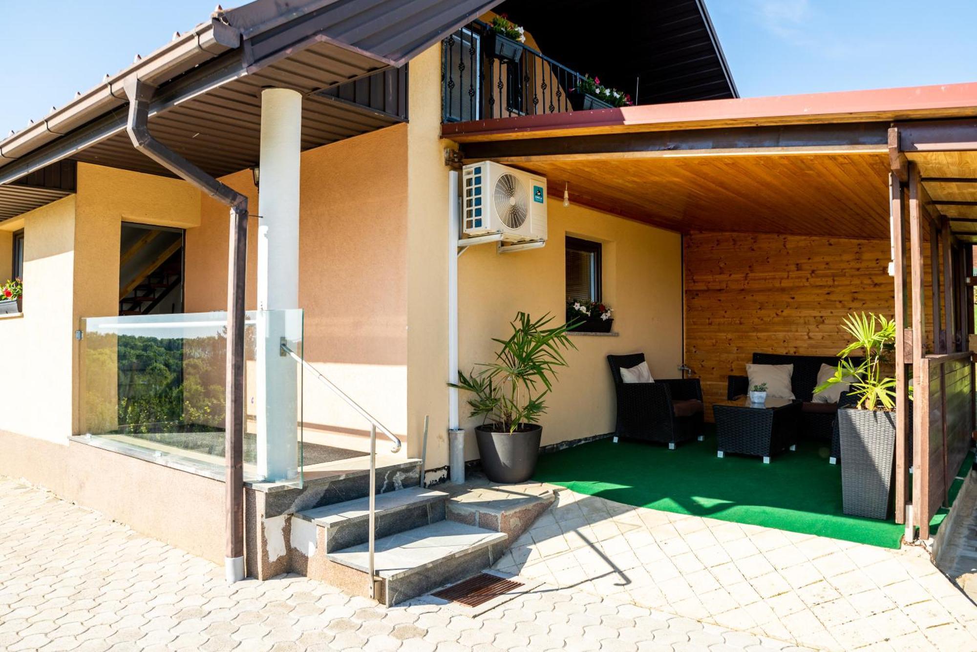 Apartma Eni Moravske Toplice Bagian luar foto